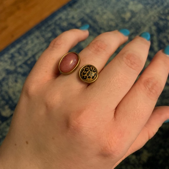 NWT Chico’s 2-stone Ring - Picture 3 of 9